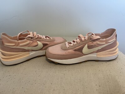 nike waffle one coral