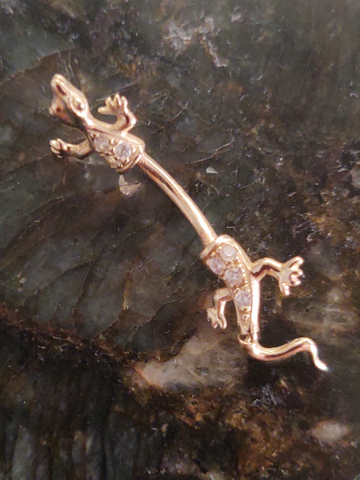 14K Solid Yellow Gold Lizard Belly Button Ring Wi… - image 1