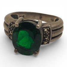 925 Sterling Silver Green Oval Gem Ring Marcasite Accents Size 6.5 4.9g