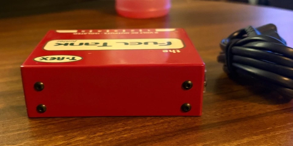 Como Nuevo T-Rex Fuel Tank Junior Guitarra Eléctrica Efectos Pedal Fuente de Alimentación Foto 4 de 4