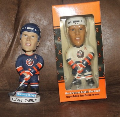 2 Alexis Yashin NY Islanders Bobble heads Home and away they come as a pair