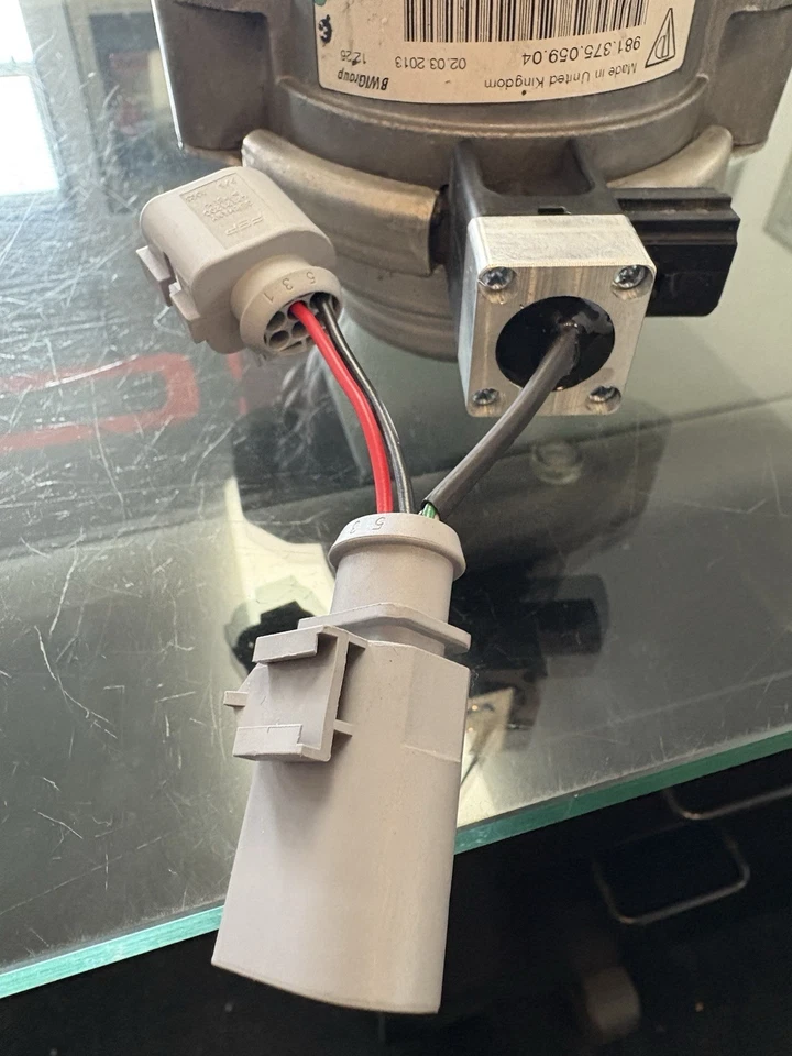 Soporte(s) de transmisión Porsche 981 Active PADM ****REPARADO**** 981.375.049.09 Foto 4 de 4