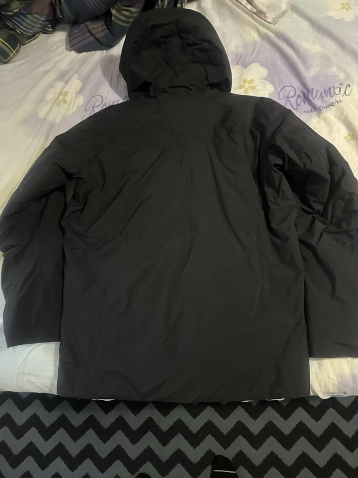 Arc'teryx Men's Koda Winter Parka Jacket Size L Black Pre-Owned - Image 3 of 4