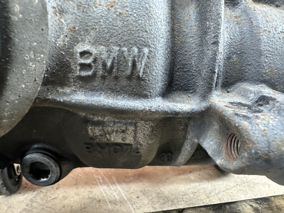 BMW E46 330CI YR 2006 330I ZHP Package Differential 3.38 Ratio OEM 118K ...