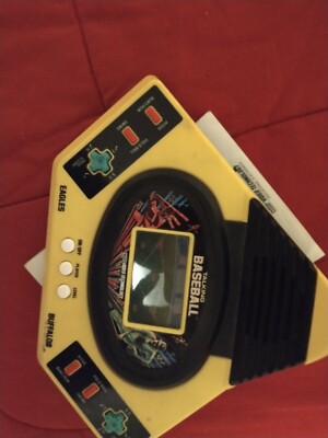 talking baseball electronic hand held game with batteries