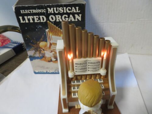 Vintage Electronic Musical Lited Organ with Angel Musician 8 Christmas Songs - Picture 2 of 10