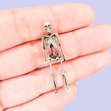 Human Skeleton - 1:48 scale miniature for dio...