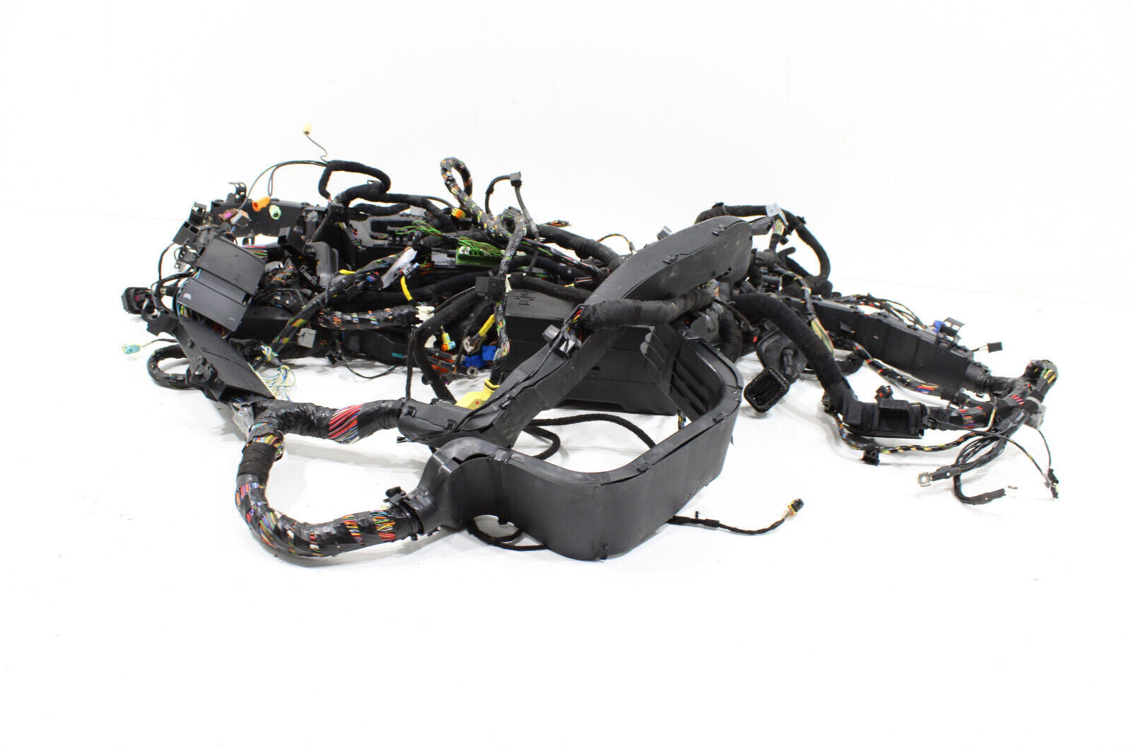 2017 - 2020 MASERATI LEVANTE MAIN BODY FLOOR WIRE WIRING HARNESS OEM