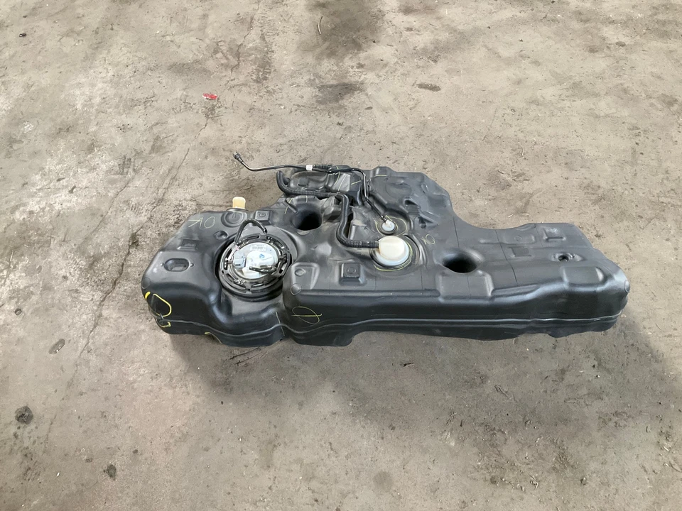 Оригинальный топливный бак 20–24 Nissan Sentra 2,0 л - Изображение 4 из 4