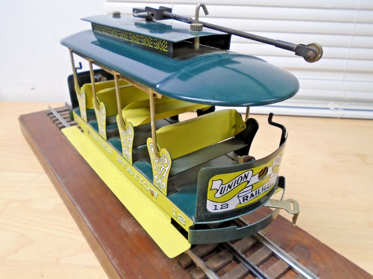 McCoy Std Gauge Open Summer TROLLEY-Camden Station 10.5