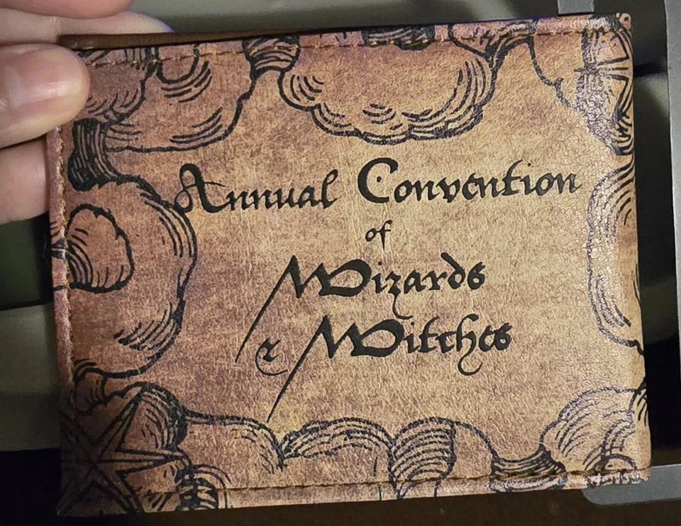 Harry Potter Bioworld Muggledom Bi-fold Wallet New - Image 4 of 4