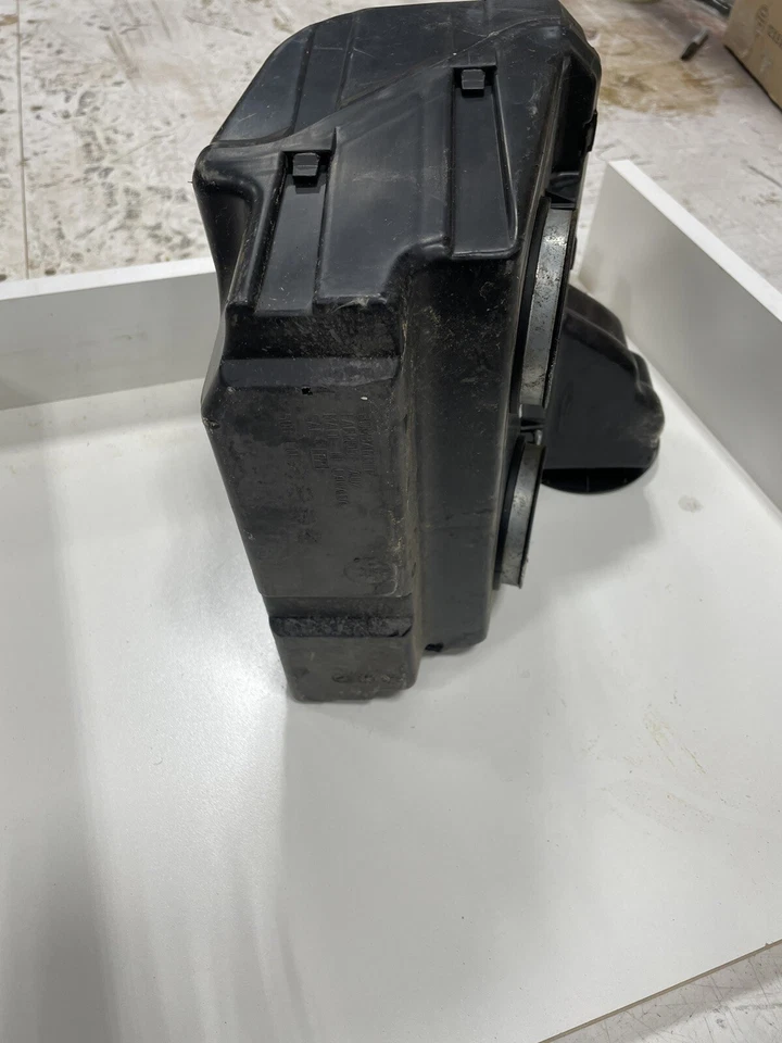 2006 SKIDOO SUMMIT 800, PRIMARY CHAMBER AIRBOX - Image 3 of 4