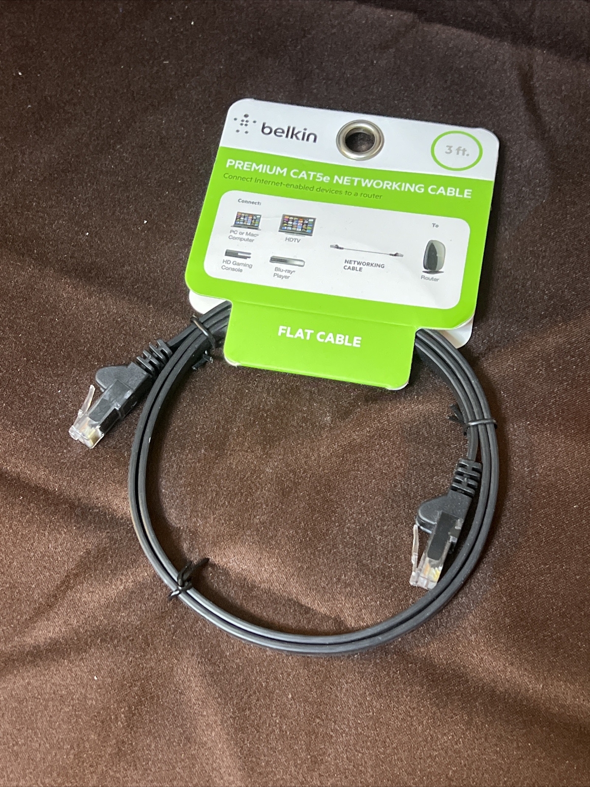 new Belkin Premium Flat Cat5e Networking 3 Foot Long Cable