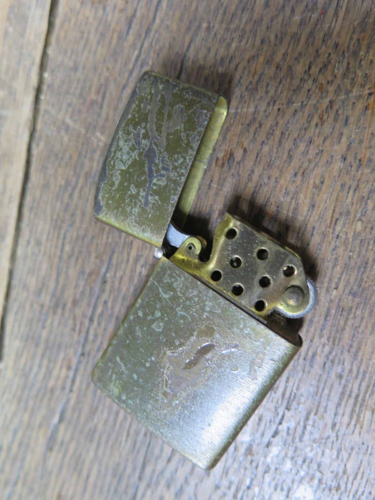 VINTAGE MASTERCRAFT pocket LIGHTER, MADE IN JAPAN