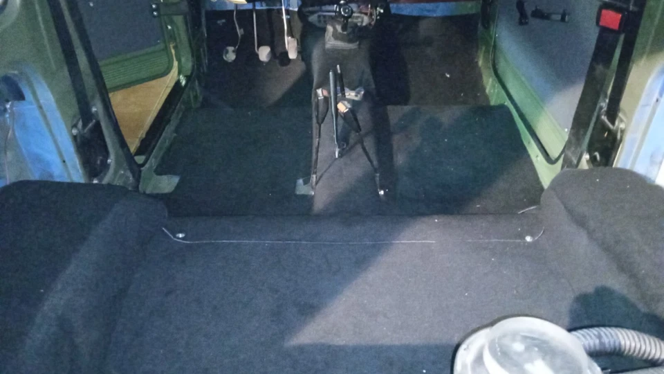 moquette per Suzuki sj 410 /sj413/samurai Produzione Italiana Kit Comp Ant+Post - Image 2 of 4