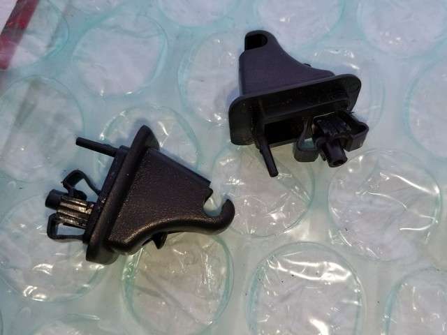4-Pack GM Window Glass Guide Clips - For S10, S15, Blazer, Sonoma, Jimmy 82-94 13 thumbnail image