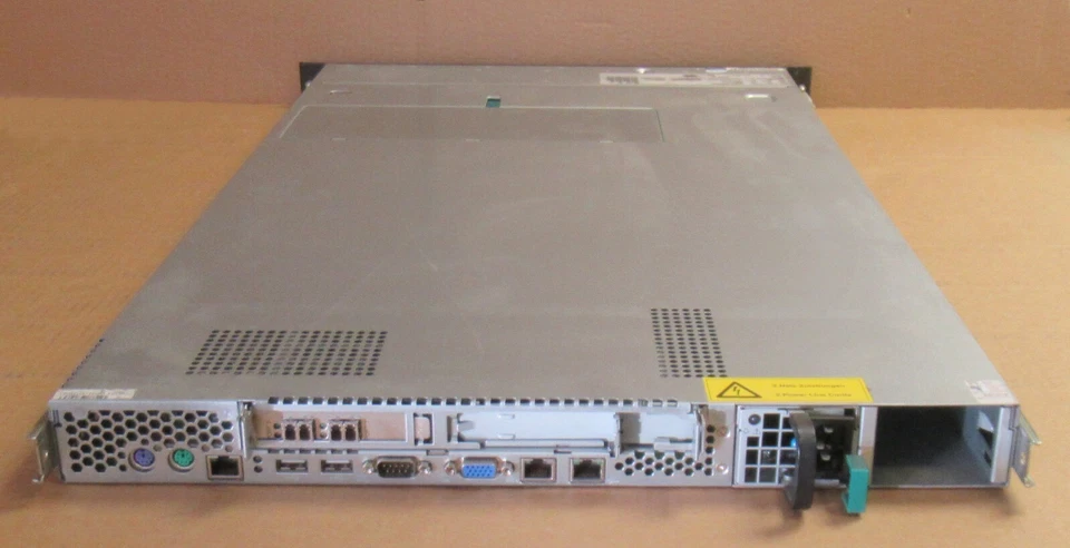 Fujitsu Primergy RX200 S4 2x Xeon Quad Core L5335 2GHz 32GB 4 Bays Rack Server - Image 2 of 4