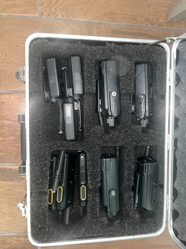 Motorola Radio Set With Walkie Talkies Radios And Accessories
