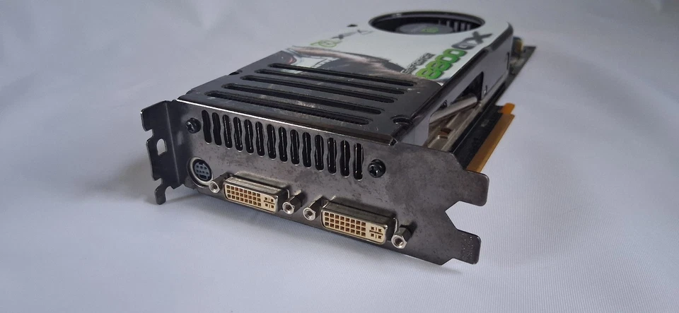 RETRO Gaming XFX Nvidia 8800 GTX 768mb PC Graphics card - Image 3 of 4