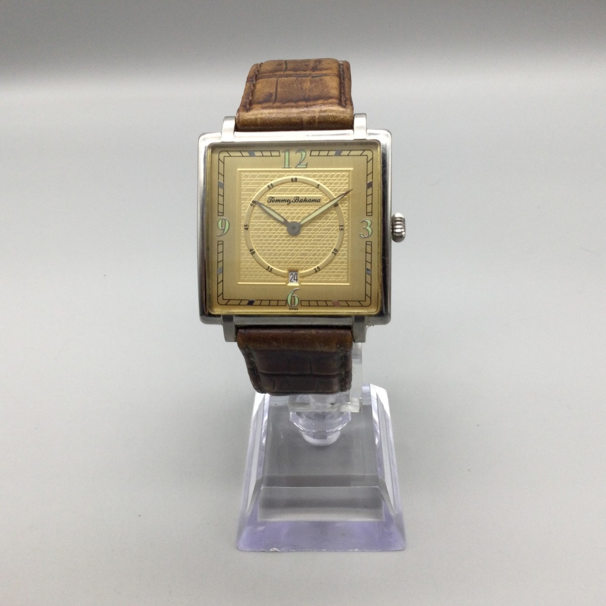 Tommy Bahama Watch Mens 36mm Gold Tone TB1053 Leather Band BROKEN