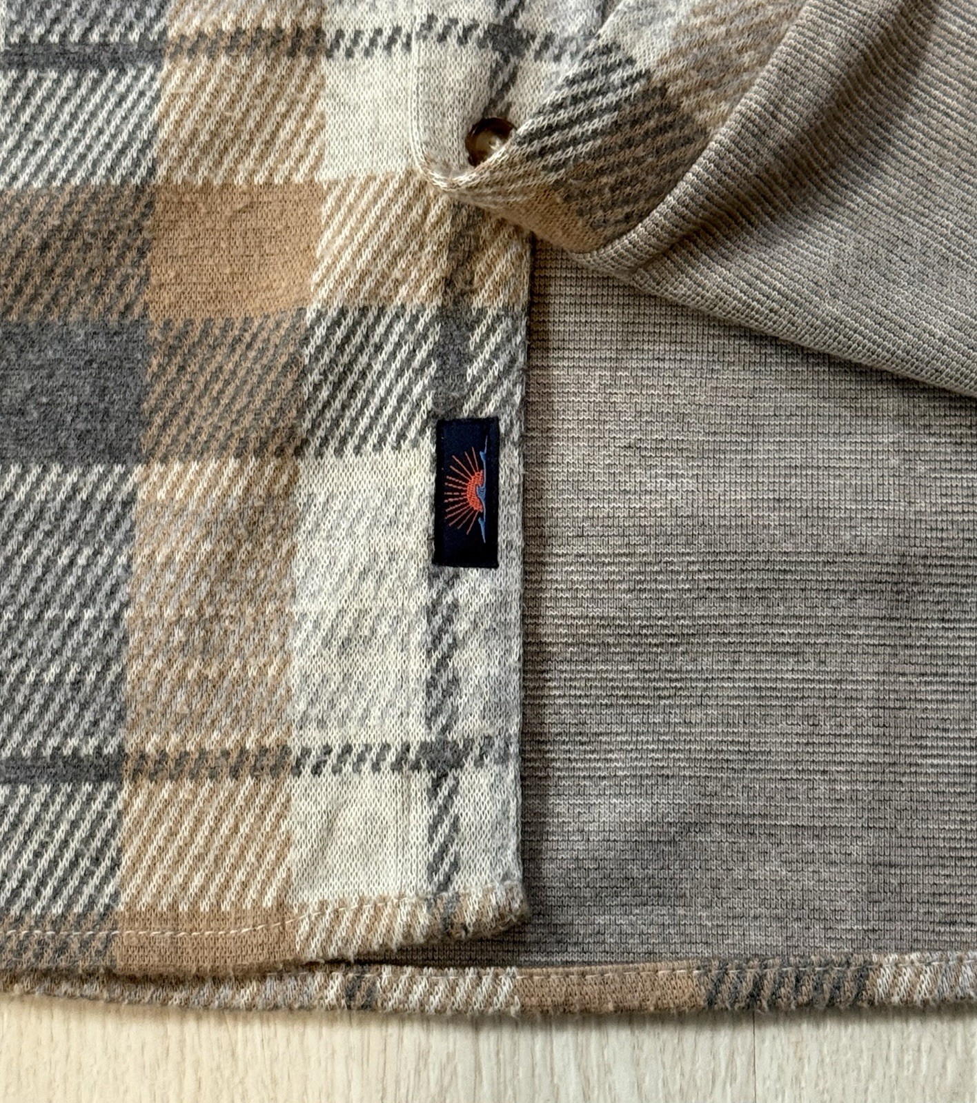 Faherty ‘Legend’ Button-Down Flannel Sweater XL W… - image 8