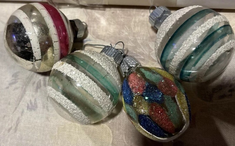 4 Vintage Shiny Brights Ornaments