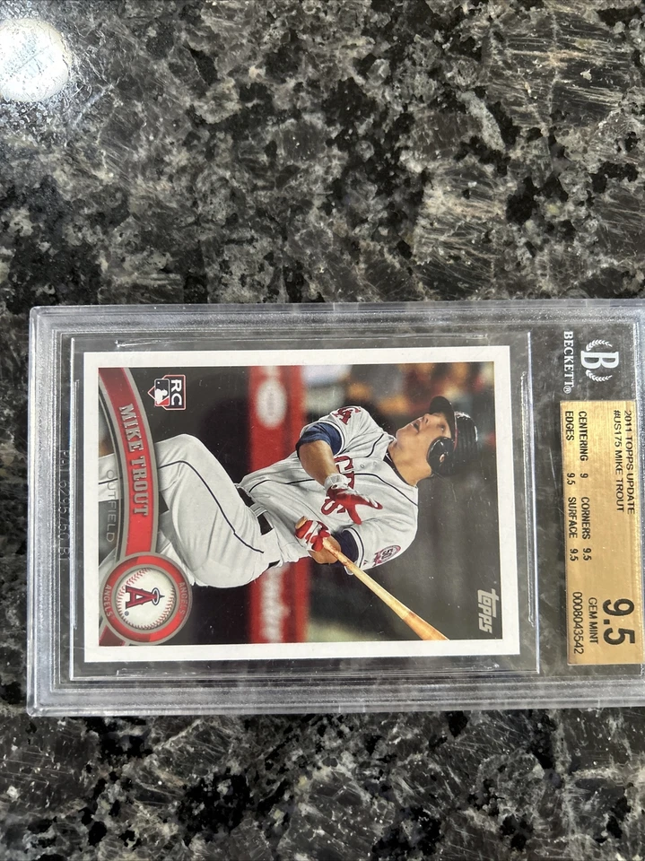 2011 Mike Trout rookie card BGS 9.5 Topps Update - Image 3 of 4