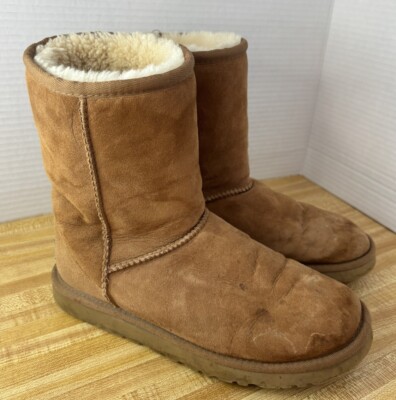 Ugg Boots Women's Size 6 EU 37 UK 4.5 Tan Round Toe
