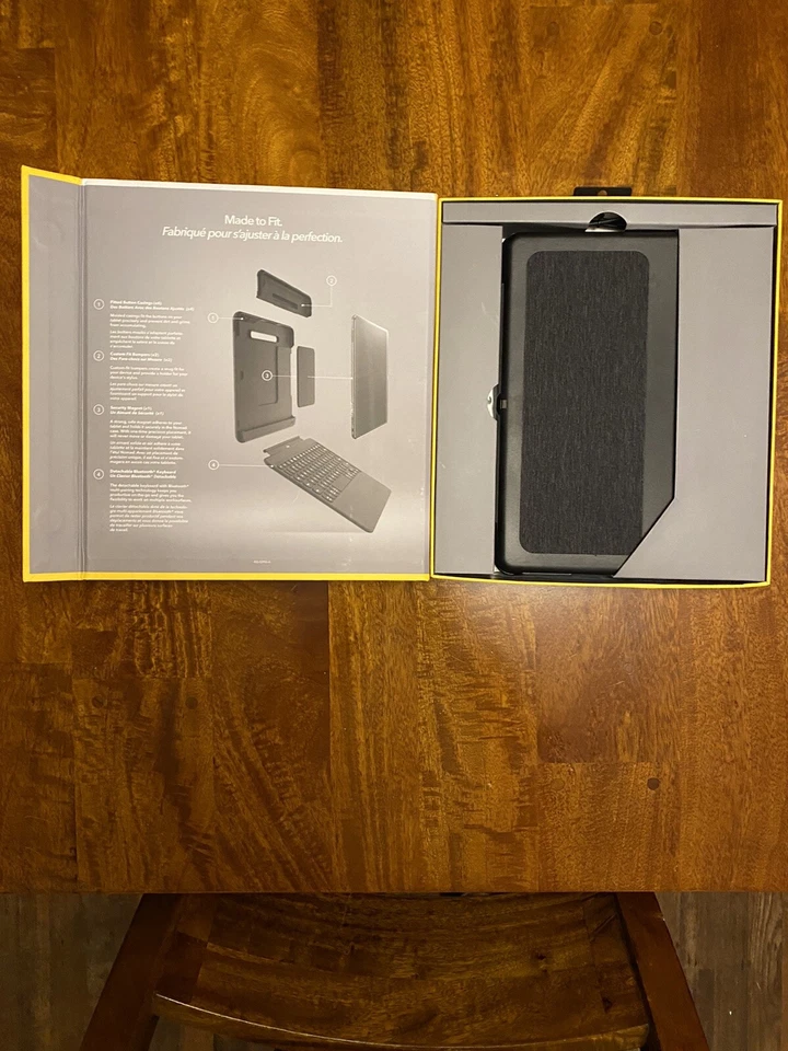 ZAGG - Nomad Book Keyboard Folio Case for Most Tablets Up To 10.5" - 9.7" Black - Image 2 of 3