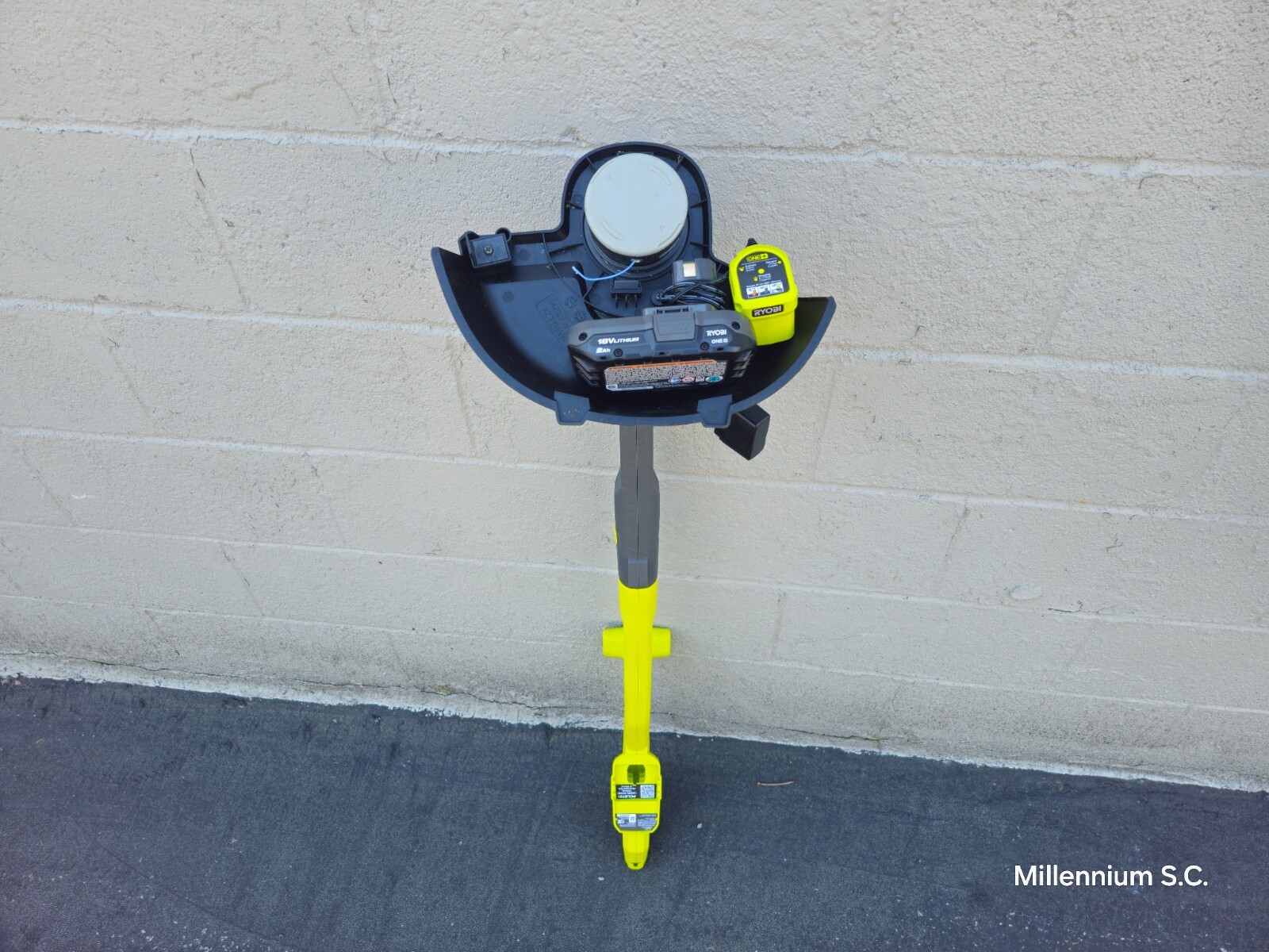 Ryobi ONE+ 18V 10in. Cordless String Trimmer / Edger, With Battery and Charger