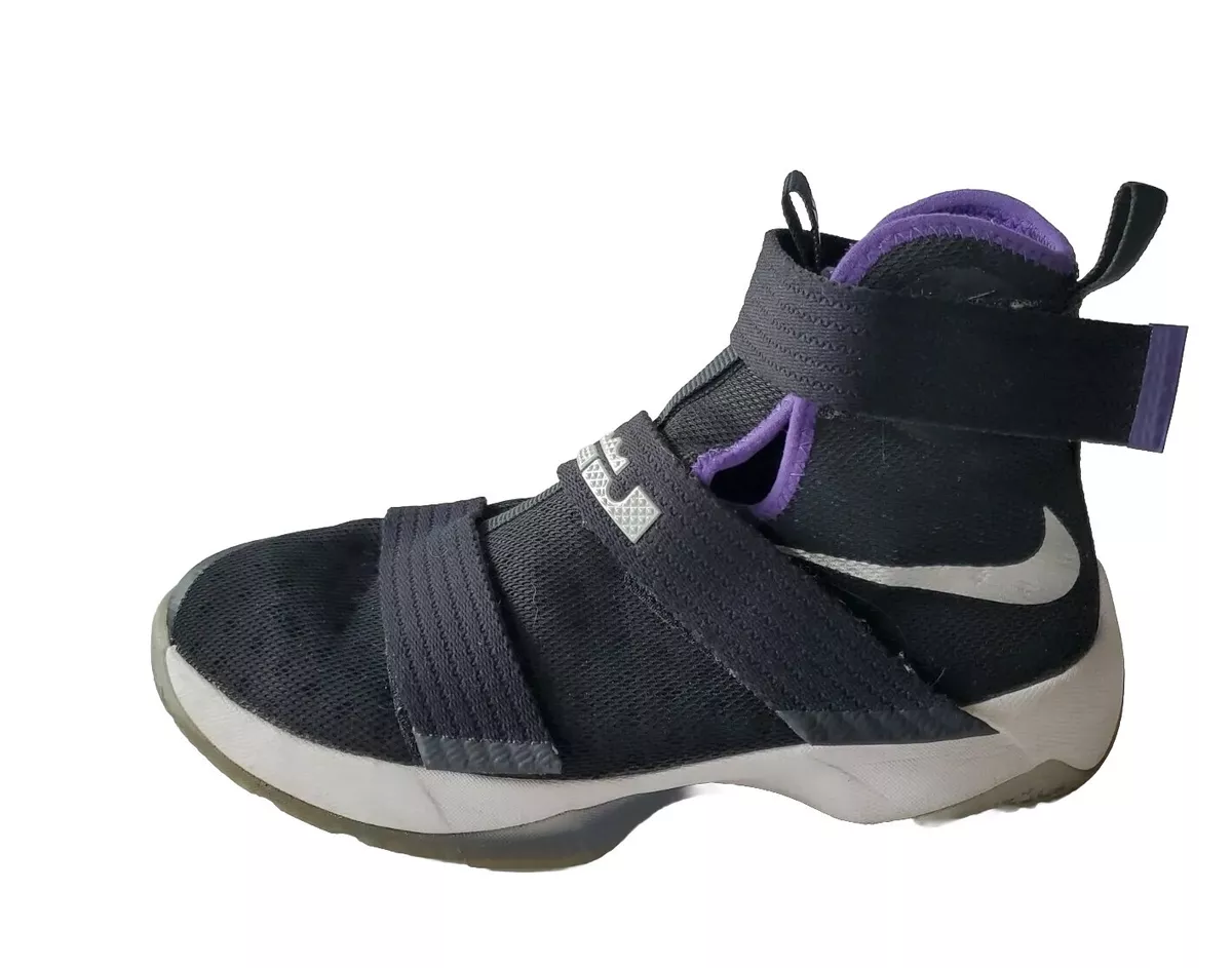 Nike LeBron Soldier 16 Black High Top Basketball Boys Shoes 5.5Y CB16