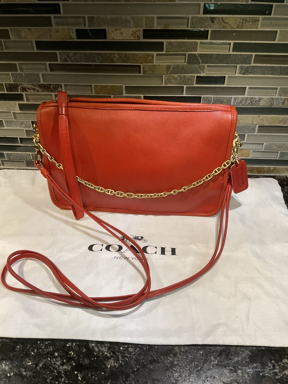 Vintage Coach Leather Zippered Clutch/Basic Bag Cross… Gem