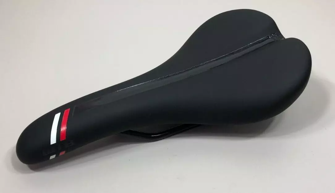 Touring bicycle seat sale
