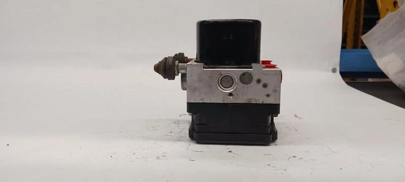 Bomba actuadora de freno antibloqueo ABS 2011-2012 Mitsubishi RVR fabricante de equipos originales Foto 3 de 4