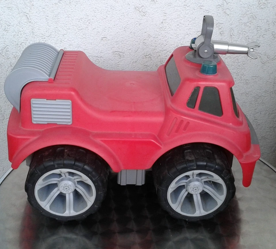 BIG Power Worker Maxi Feuerwehr Rutschfahrzeug Kinder Fahrzeug Spielzeug - Bild 2 von 4