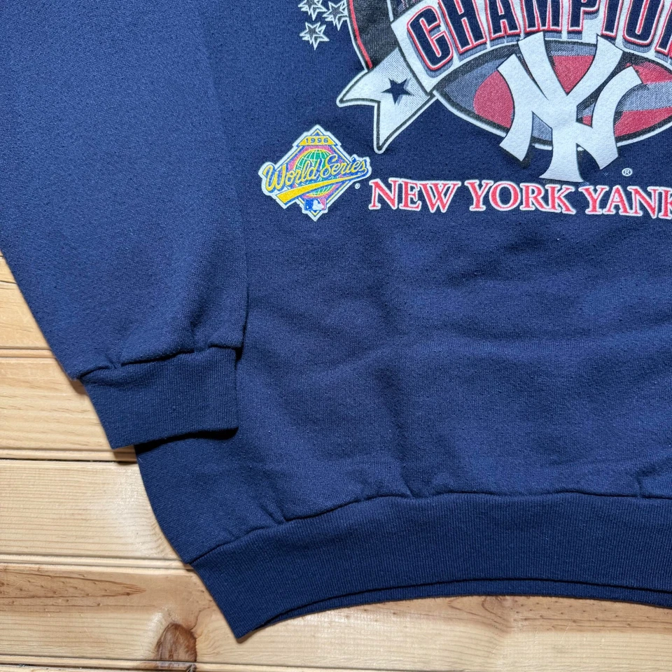 Vintage 1996 New York Yankees World Series Champions MLB Pullover Sweatshirt XL - Image 4 of 4