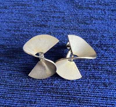 Vintage Miriam Haskell goldfarbene Spirale Schraubverschluss Scharnier Clip Ohrringe