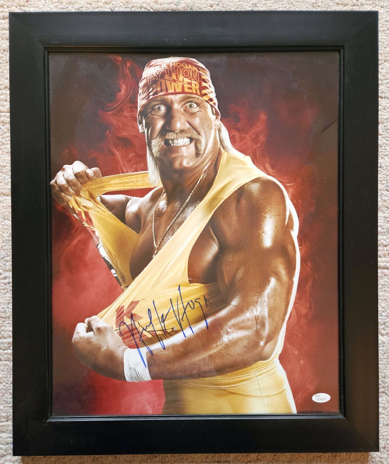 Hulk Hogan Autographed Signed Framed 16x20 Photo JSA Authenticated 