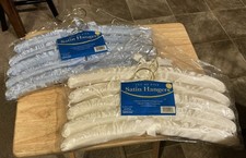 Vintage 2 5 Packs Satin Padded Clothes Hangers Blue  White NOS Sealed