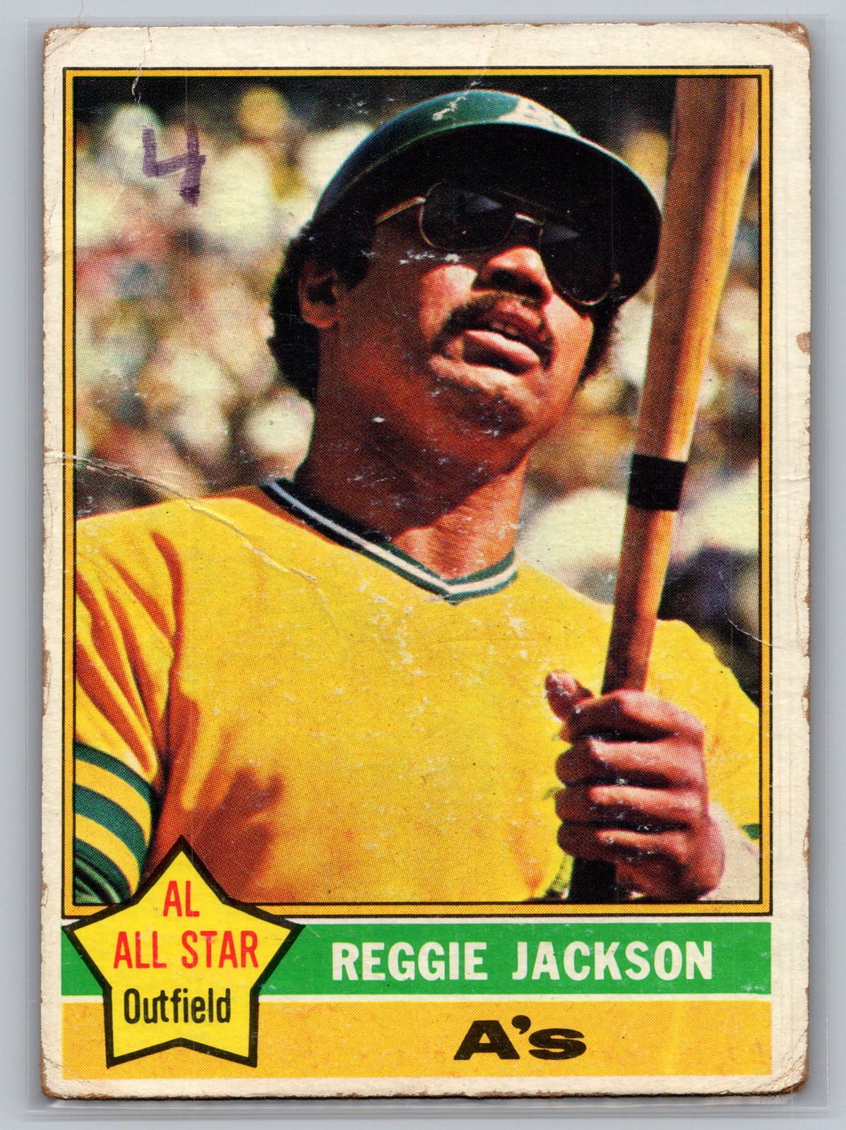 Reggie Jackson #10 (Baseball Cards 1977 Topps) — is it worth grading?