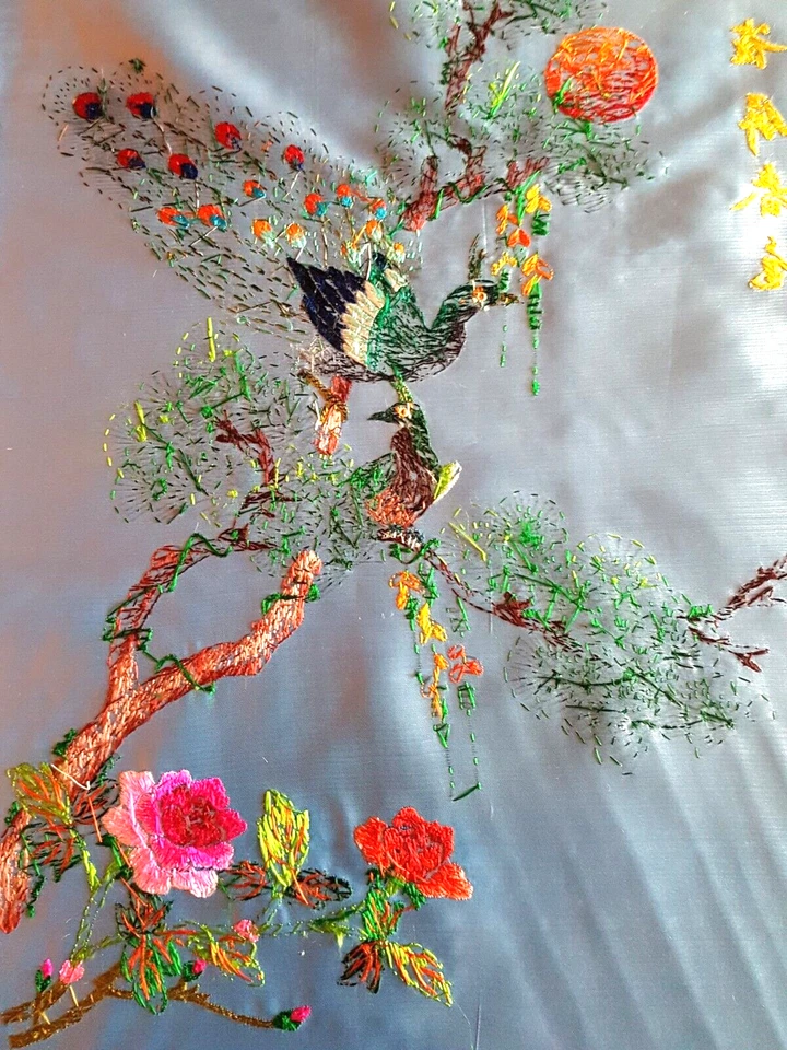 Broderie Asiatique sur soie - 50 cm x 37 cm - Photo 4/4