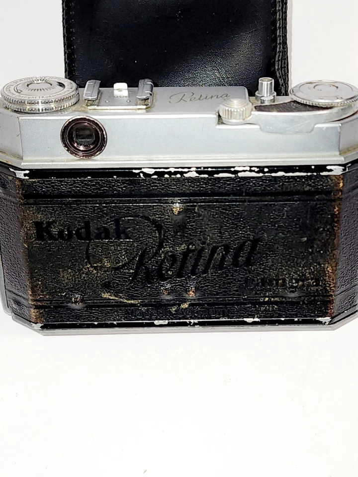 Cámara Kodak Retina IIa con lente de xenón Schneider Kreuznach 50 mm F/2 Synchro Com Foto 4 de 4