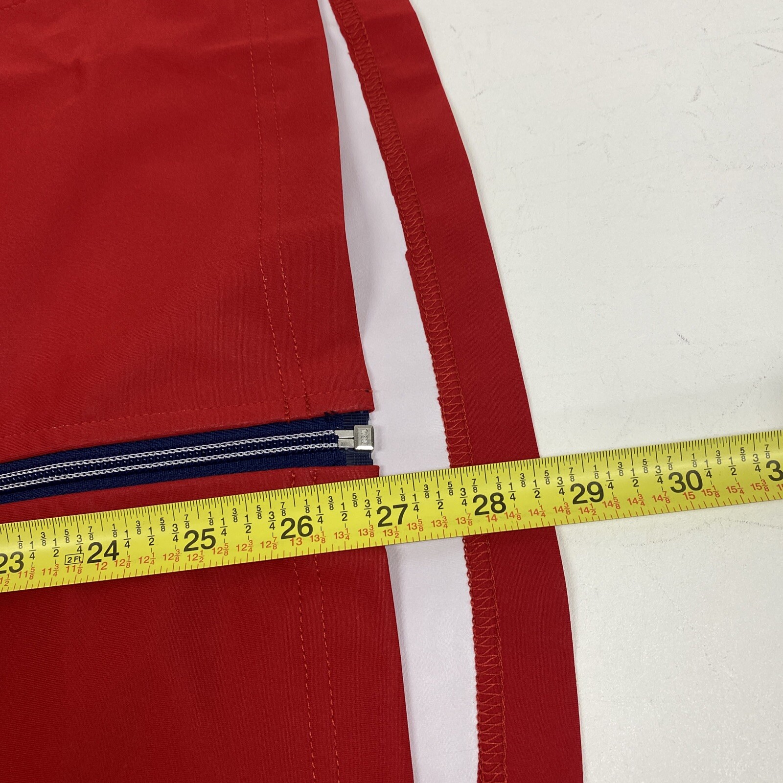 Izod Golf Performance Hydra Shield Vest Mens Medium full Zip NWT red