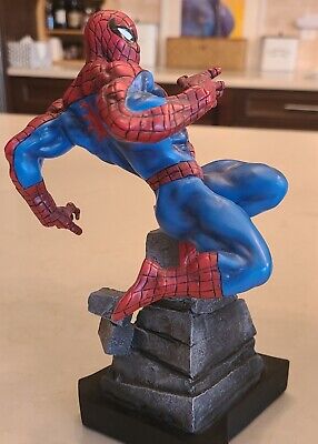 Bowen Designs SPIDER-MAN vs VENOM DIORAMA STATUE Sideshow Bowen Designs SPIDER-MAN vs VENOM DIORAMA STATUE Sideshow