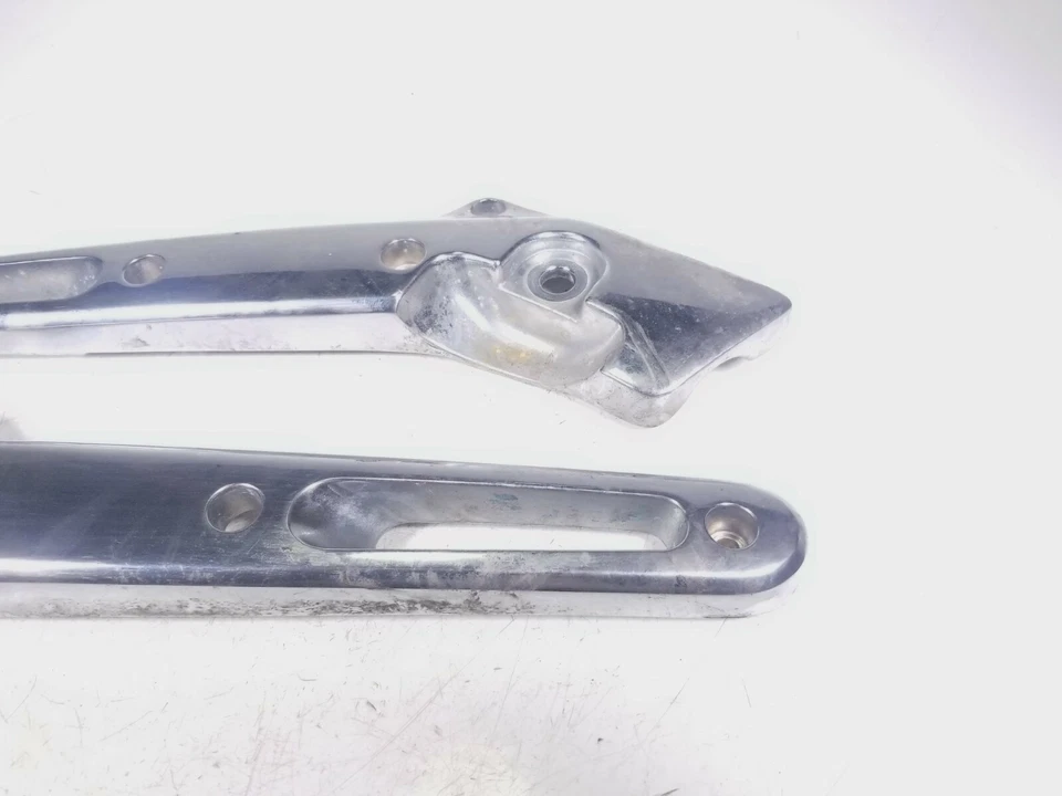 Par de puntales guardabarros trasero izquierdo y derecho Honda VTX1800 N 08 77340-MCV-N10 Foto 3 de 4