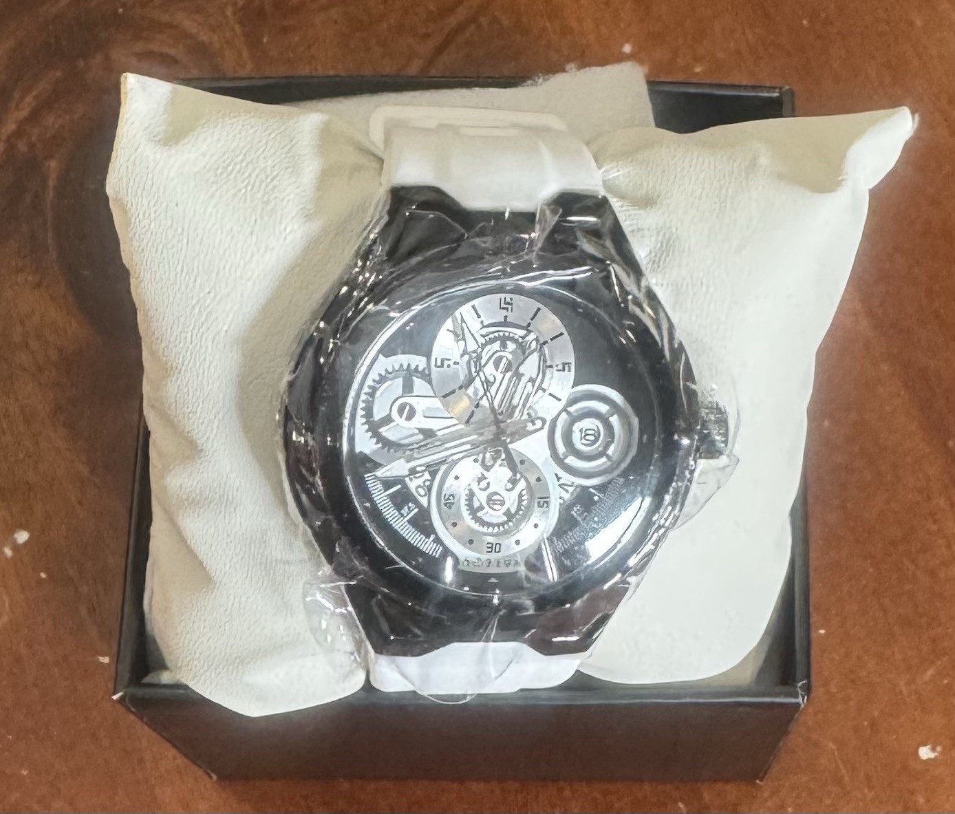 Activa Drift X Invicta Men's 44mm White Band Black Case Quar