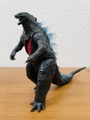 Godzilla Vs. Kong Toho Playmates 2020 MonsterVerse Kampfnarbe blaue Rückenflosse