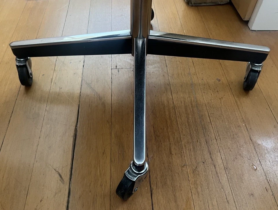 Vintage Knoll Pollock Chair Original Blue Fabric - RARE - Image 3 of 4