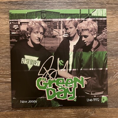 Green Day ベストアルバム サイン入り BILLIE JOE ARMSTRONG * signed album * GREEN DAY * LIVE 1992 NEW