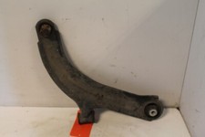 Triangle de suspension Nissan MICRA
